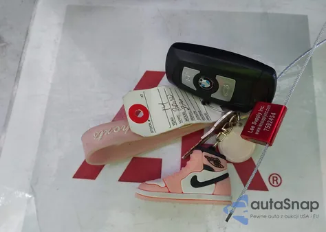 2014 BMW 320I from USA, damaged, VIN WBA3B1C53EK133557